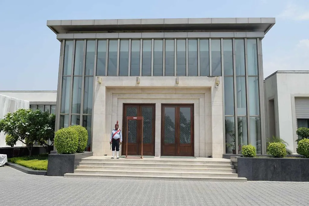 Calista Resort Delhi